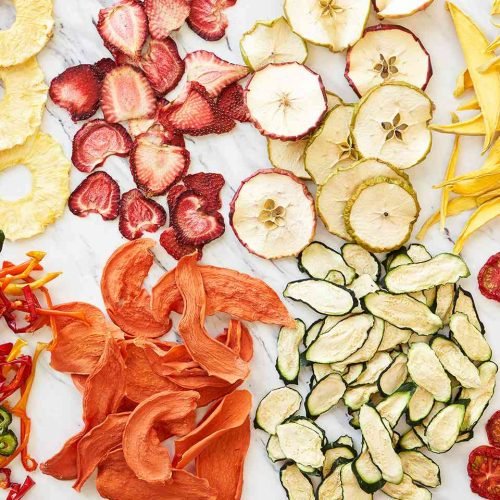 EatingWell_Dehydrating_Guide_Alli_377-354c5c140db64a089ad5e0a41142ffde